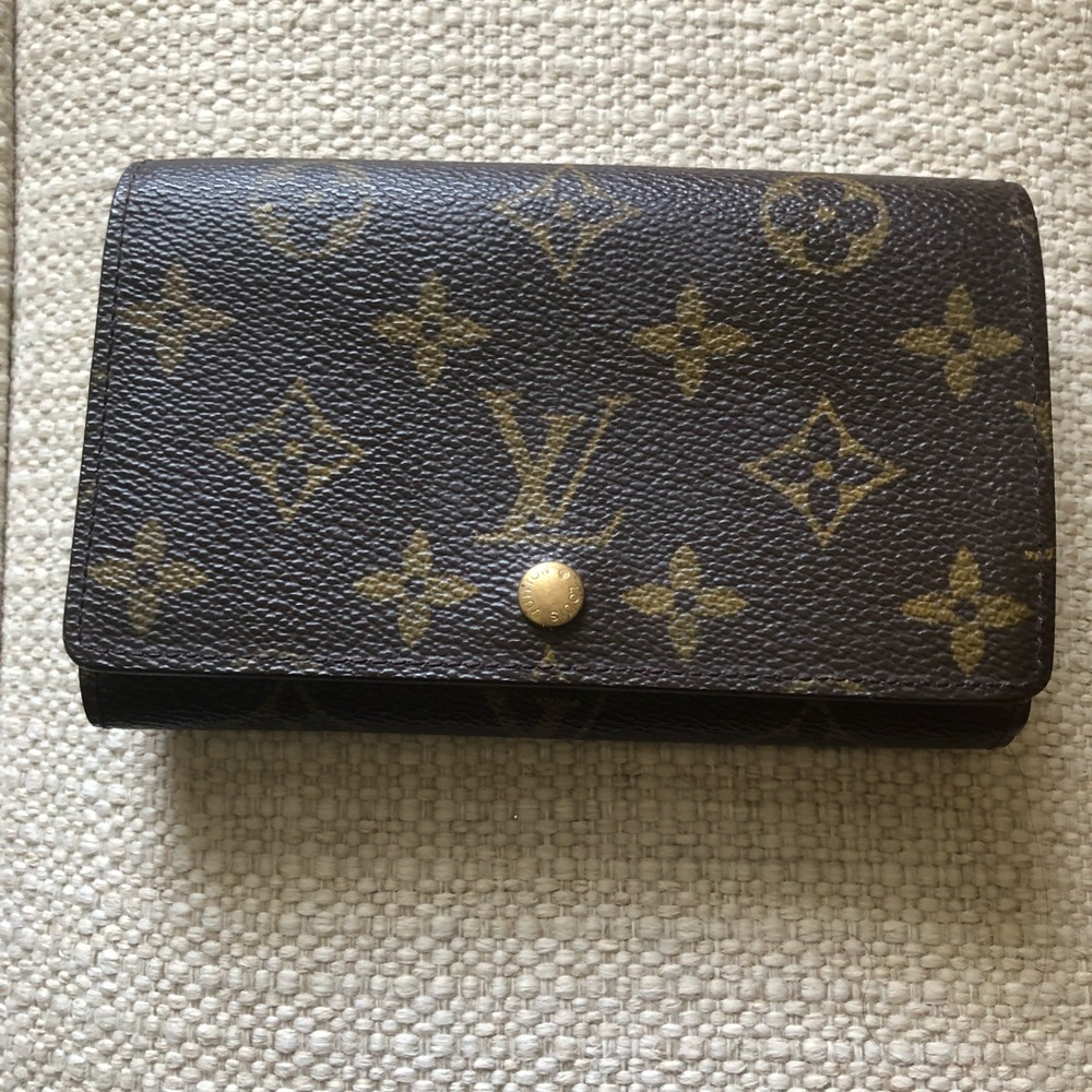 Authentic Tresor wallet